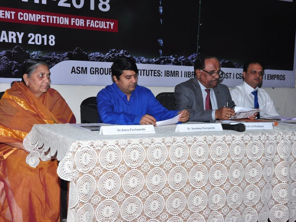 Dr. Asha-Pachpande, Dr. Sandeep Pachpande and Prof. J.A. Kulkarni, Prof. Bhushan Pednekar